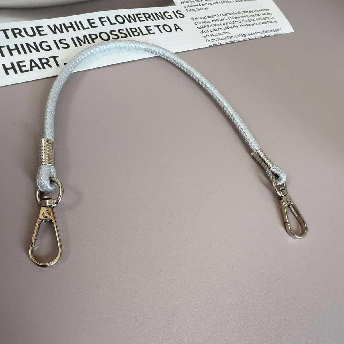 Haltbarer Clip-On-Umhängeband Brehn