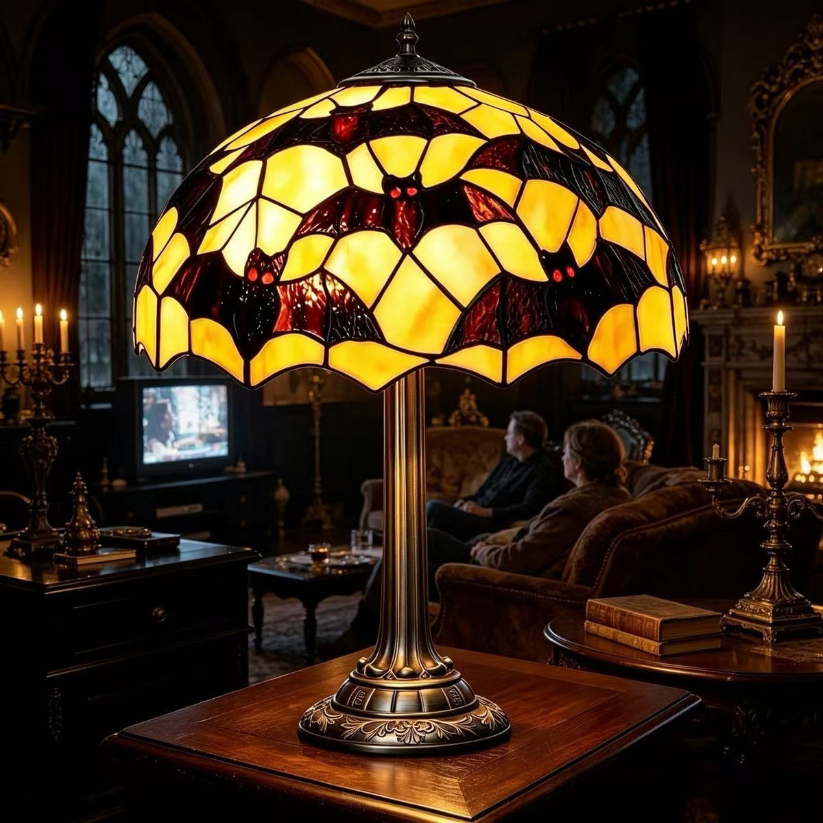 Dekorative Tischlampe im Fledermausdesign Brehn