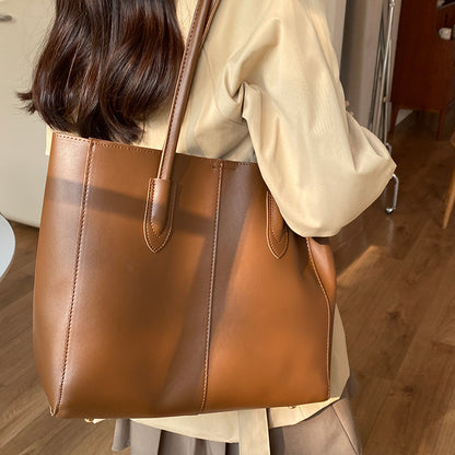 Minimalist Strukturierte Schultertasche