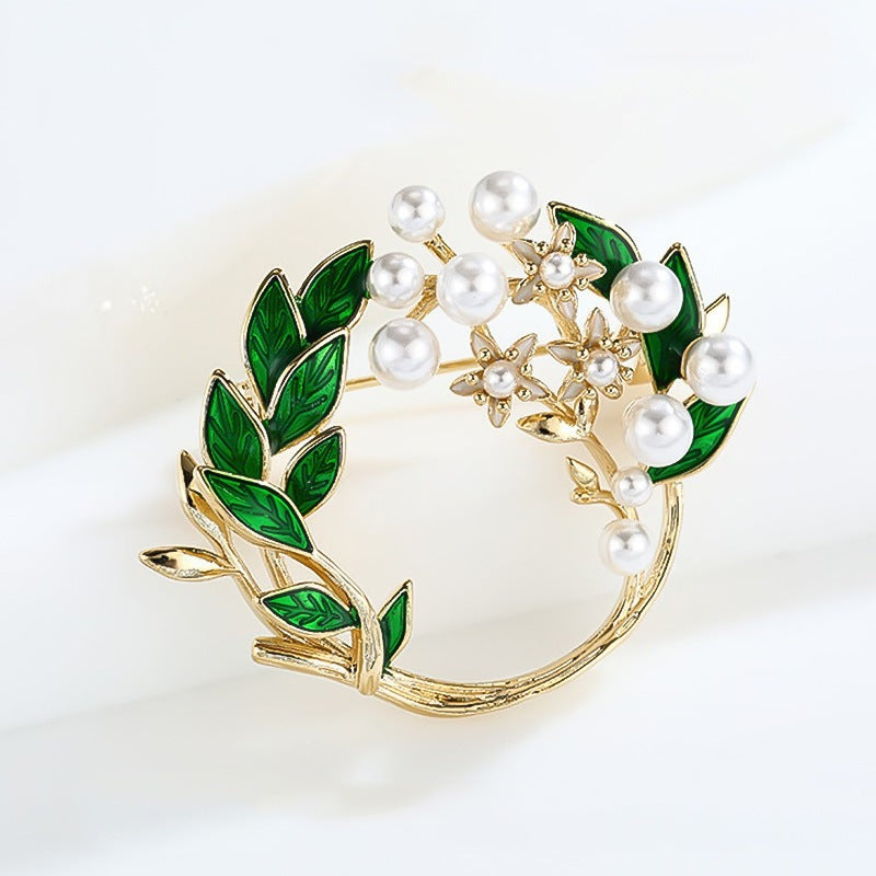 Exquisite Blumenbrosche Brehn