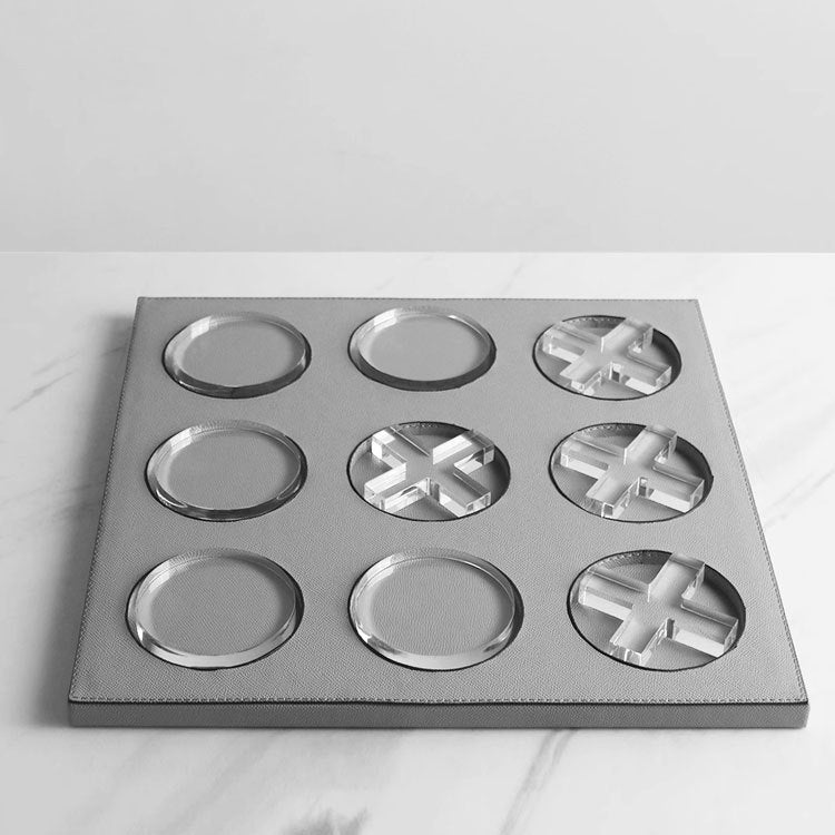 Dekoratives Tic-Tac-Toe-Spiel