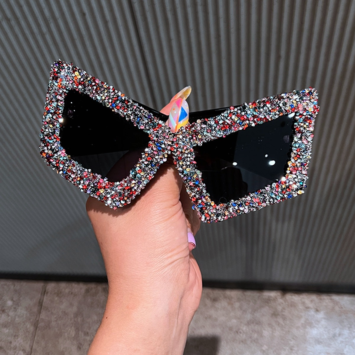 Damen Sonnenbrille mit funkelndem Kristallschmuck Brehn