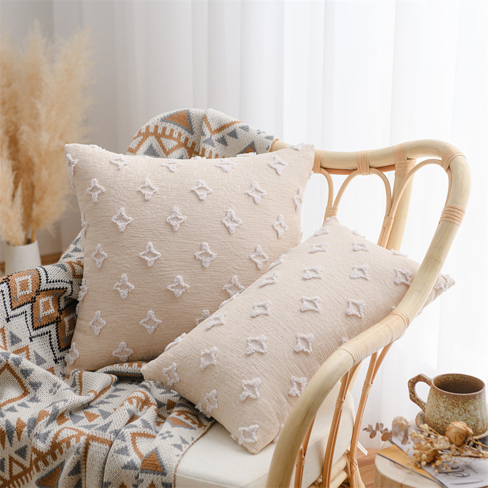 Dekorativer Kissenbezug im Boho‑Skandi‑Mix mit handtuftetem 3D‑Diamantrelief Brehn