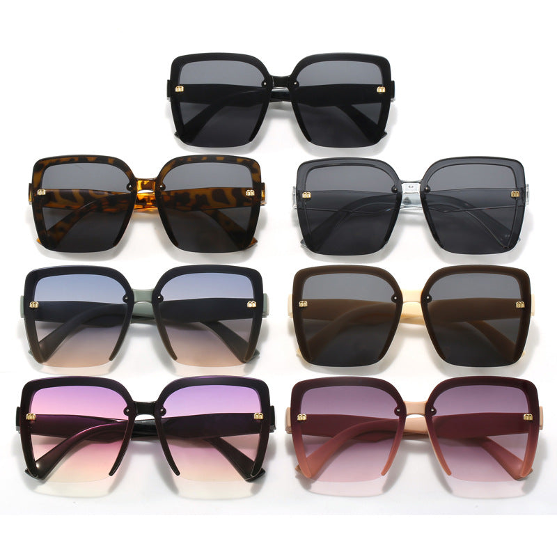 Damen oversized Sonnenbrille mit stilvollem, modernem Rahmen Brehn