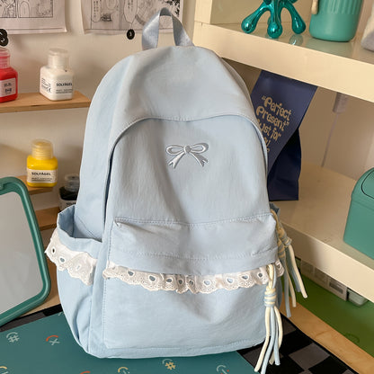 Stilvoller Bestickter Rucksack mit Schleifenakzent Brehn