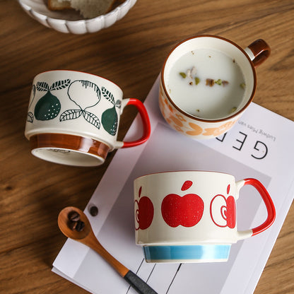Keramikbecher mit Retro-Punkte-Design und ergonomischem Henkel