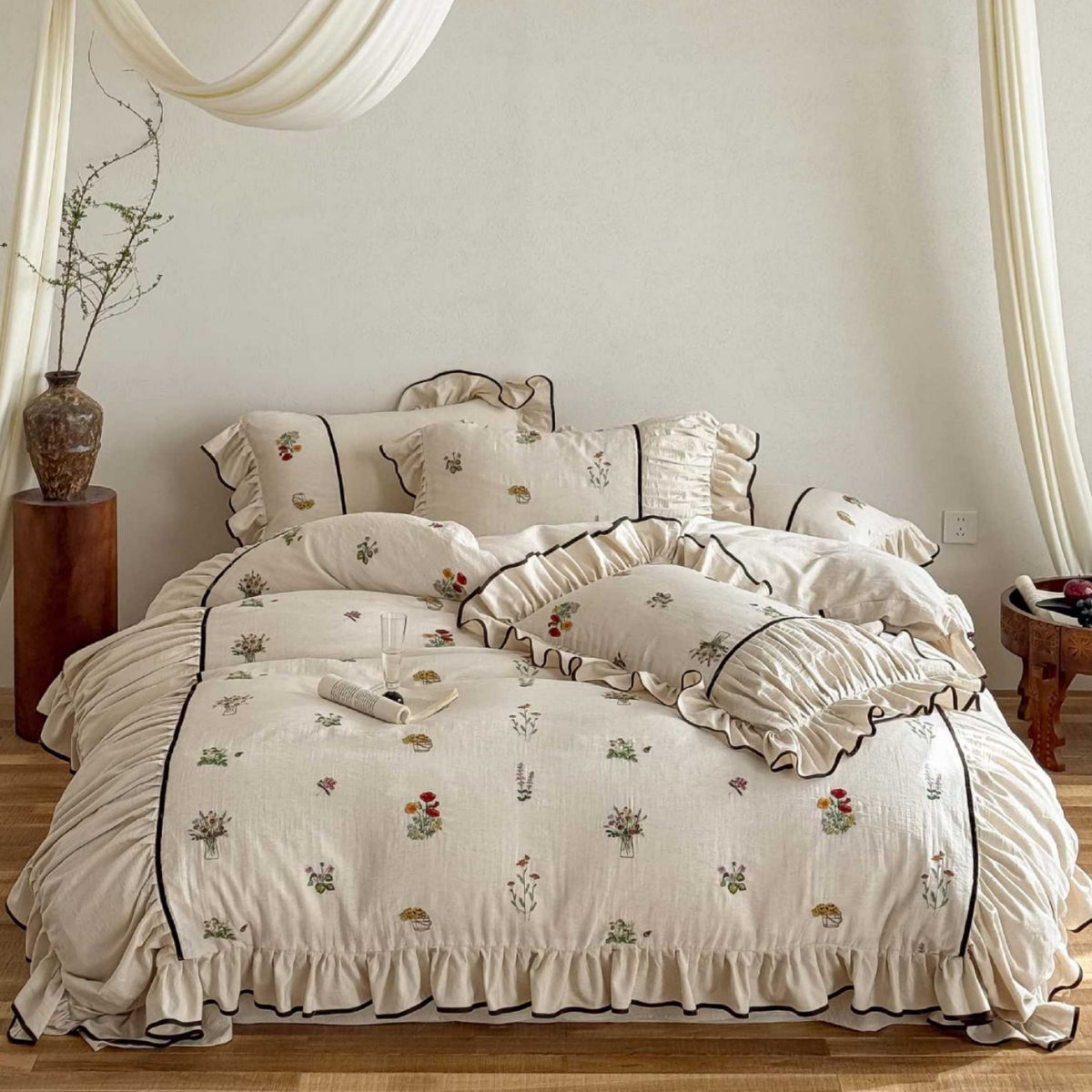 Gesticktes Floral Rüsch Bettbezug Set