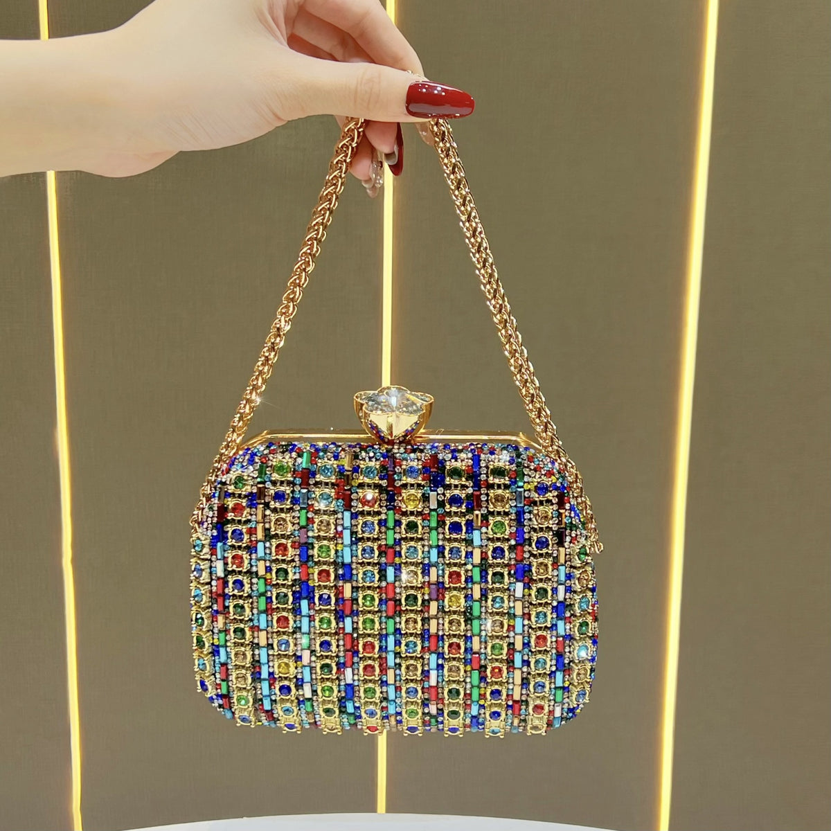 Dekorative Strass-Handtasche