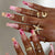 Kunstvolle Nagelspitzen mit botanischem Design Brehn