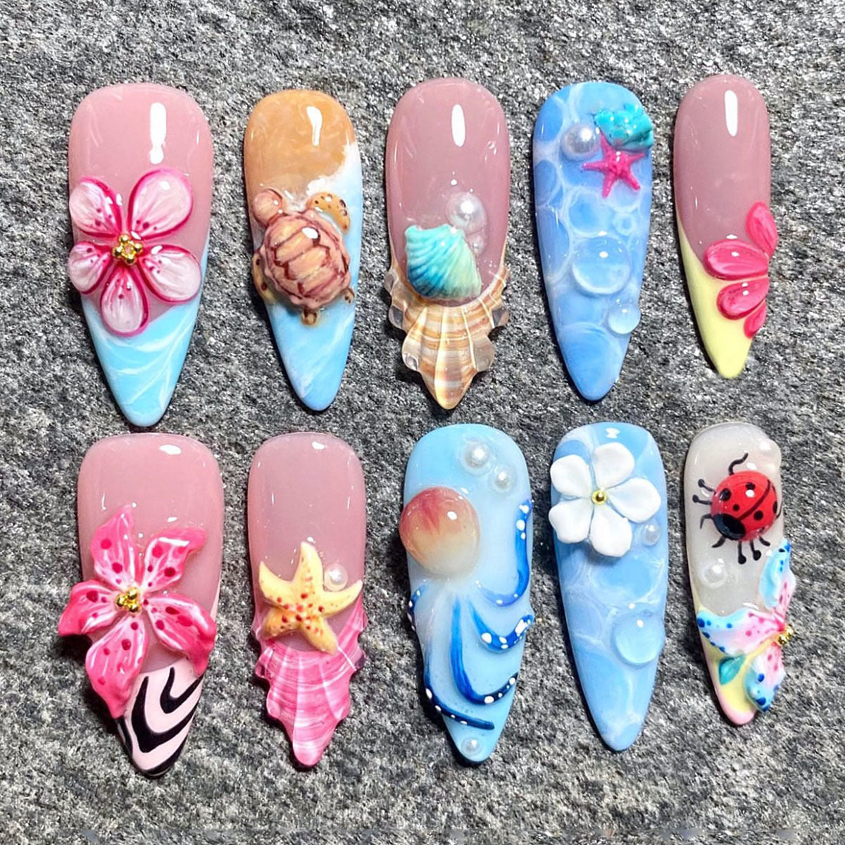 Künstlerische Meer-Themen-Nagelkunst Brehn
