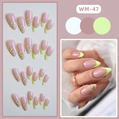 Stylisches Künstlerisches Press-On Nagel Set Brehn