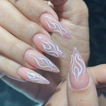 Flame Accent Stiletto Nagelkunst