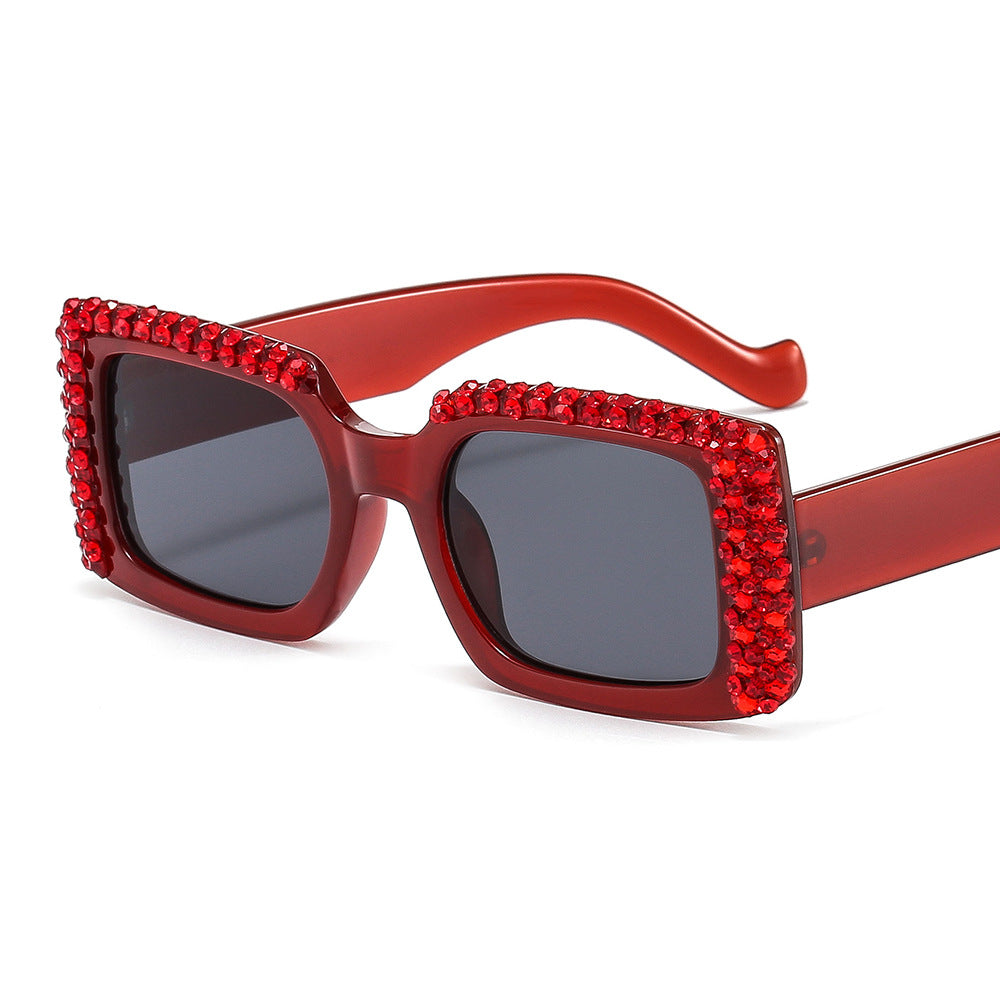 Damen Glamouröse quadratische Sonnenbrille mit funkelndem Kristallrahmen Brehn