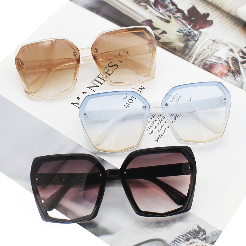 Damen Designer-Sonnenbrille im eleganten Hexagon-Design Brehn