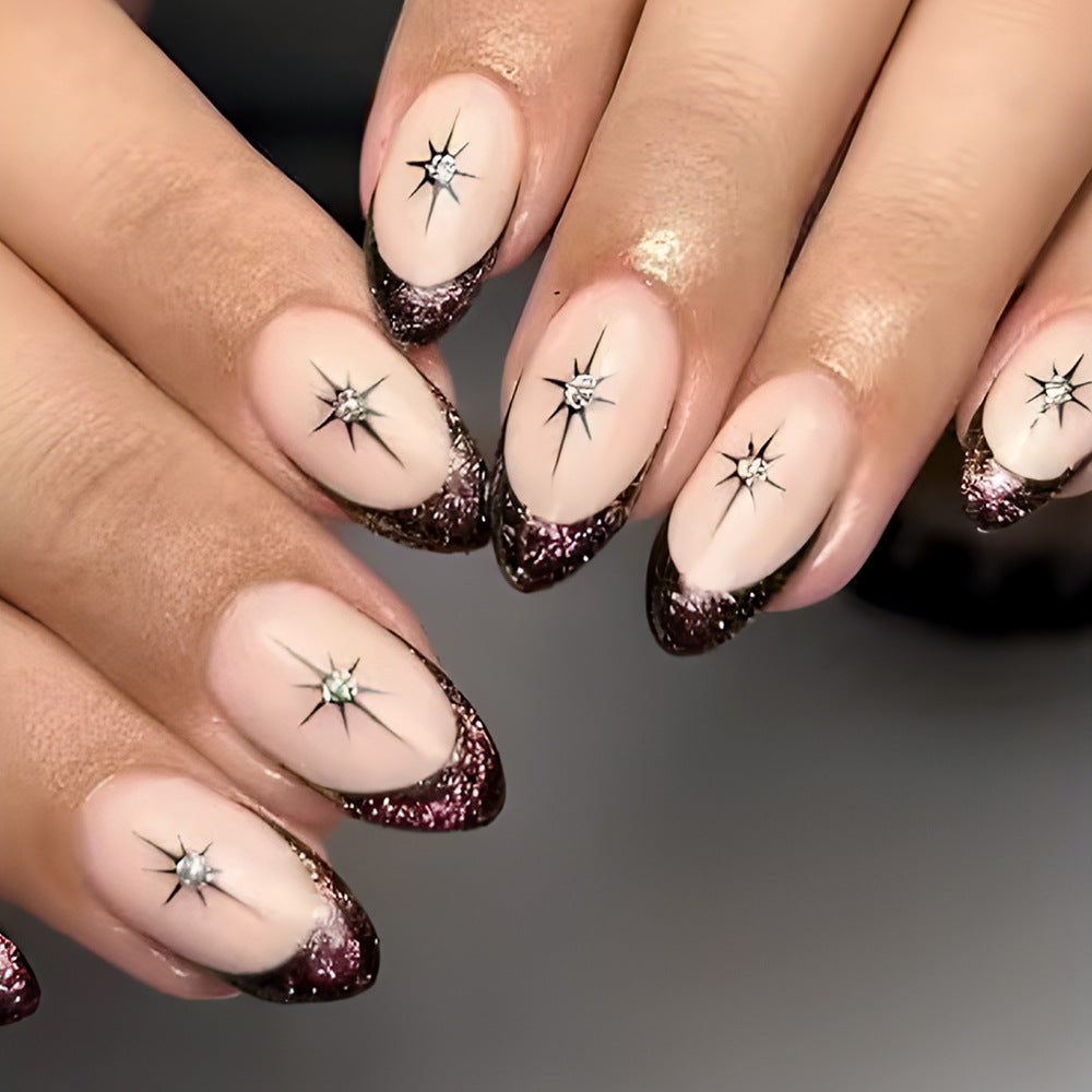 Glamourös Star-Beschmückte Französische Tip Nagelkunst Brehn