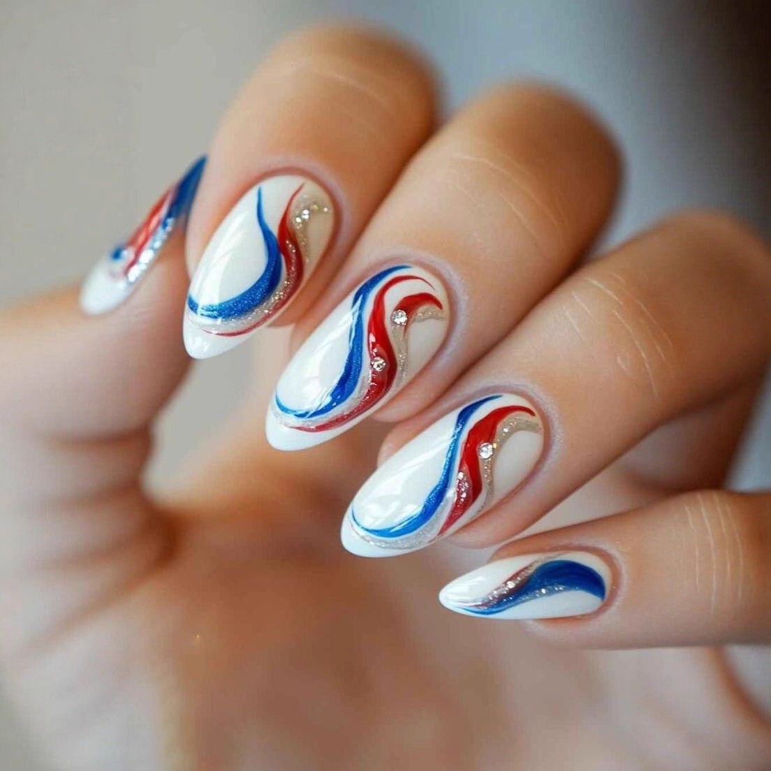 Kunstvolle Nagelverlängerungen mit Blühenden Akzenten Brehn