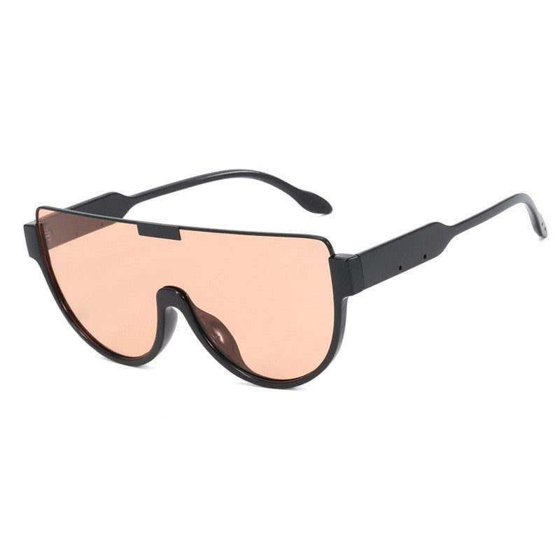 Damen Sportliche Schutzbrille mit futuristischem Design Brehn