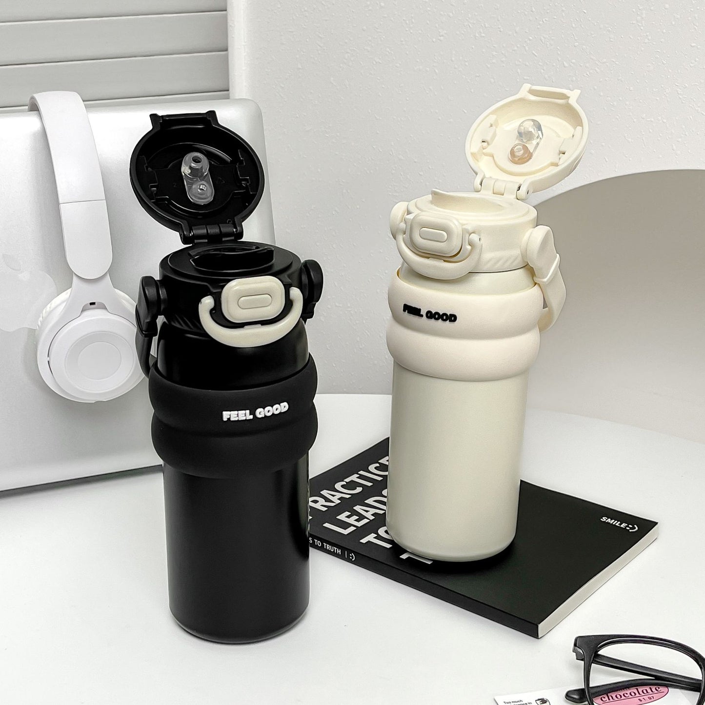 Damen Isolierte Trinkflasche mit ergonomischem Tragegriff und patentiertem Auslaufschutz Brehn