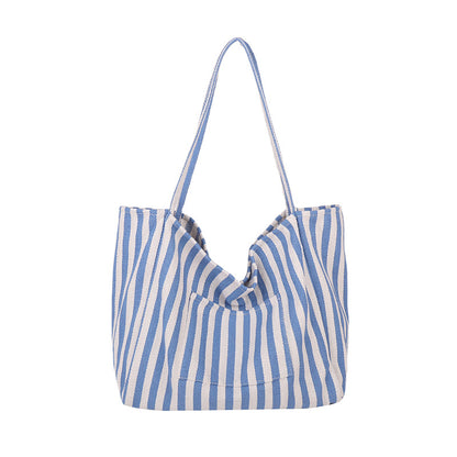 Geräumige gestreifte Strandtasche