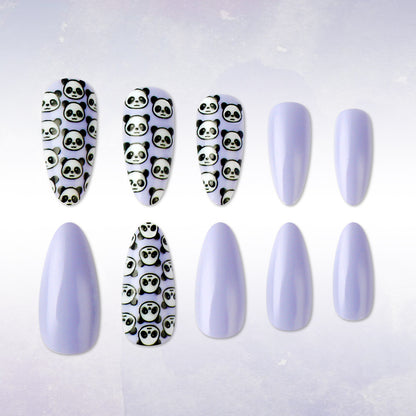 Künstlerisches Panda-Themen Press-On Nagelset Brehn