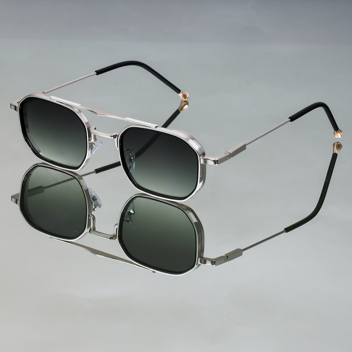 Damen Designer Sonnenbrille mit elegantem metallischen Rahmen Brehn