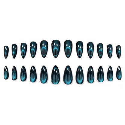 Glitzernde Stiletto-Nagelerweiterungen Brehn