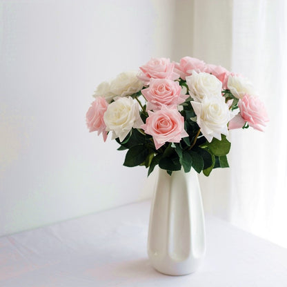 Künstlicher eleganter Rosenstiel