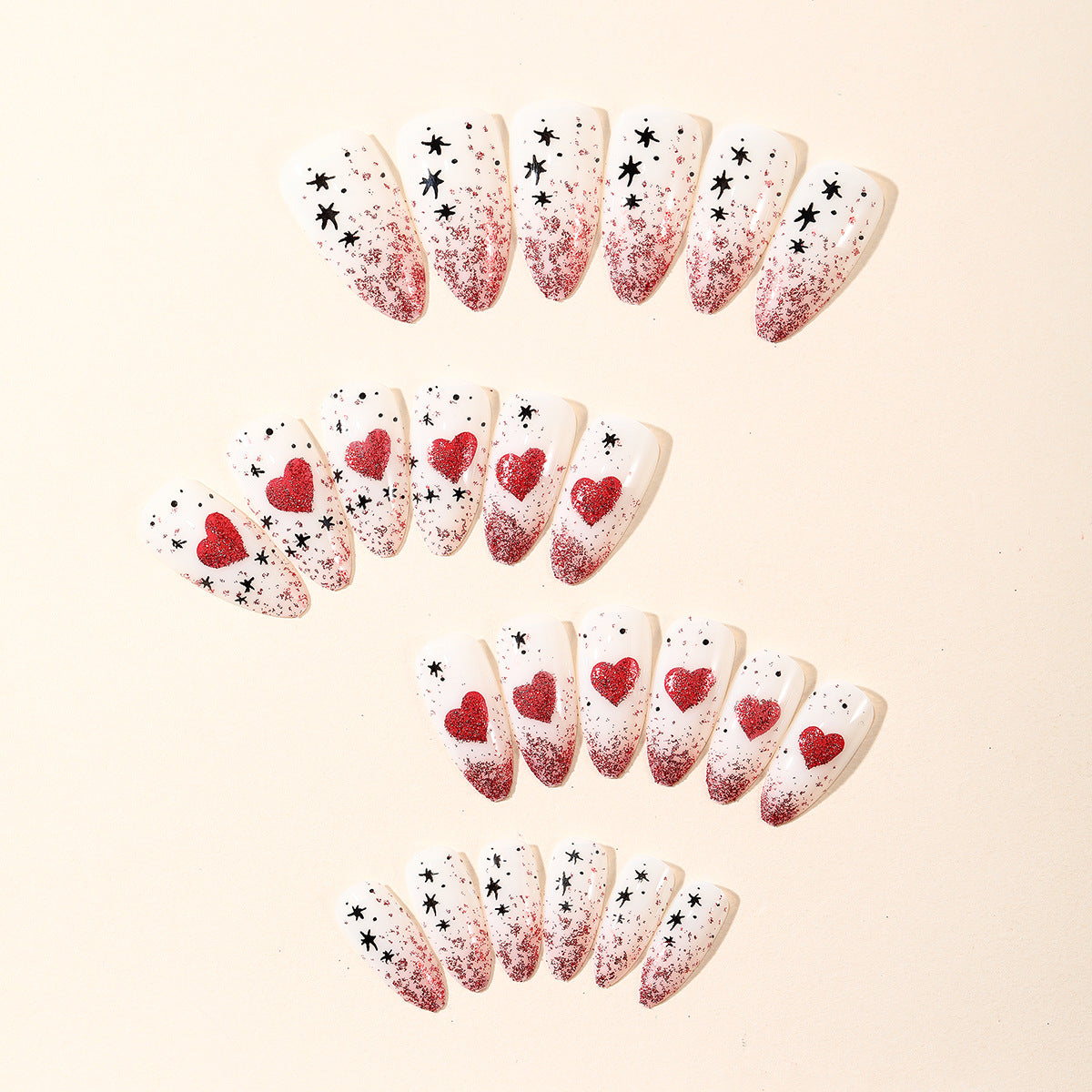 Künstlerisches Herz-Themen Nagelkunst-Set Brehn