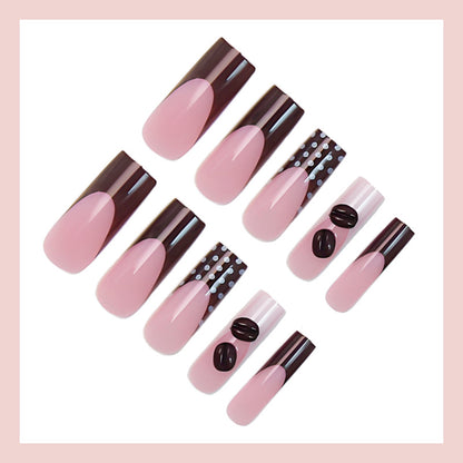 Kunstnagelset mit eleganten Schokoladen- und Kaffeekreationen Brehn