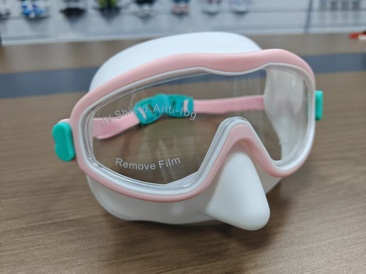 Schwimmmaske mit Verstellbarem Komfort und Klarem Sichtfeld Brehn