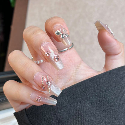Stylische Press-On-Nageltips mit Leopardendesign Brehn