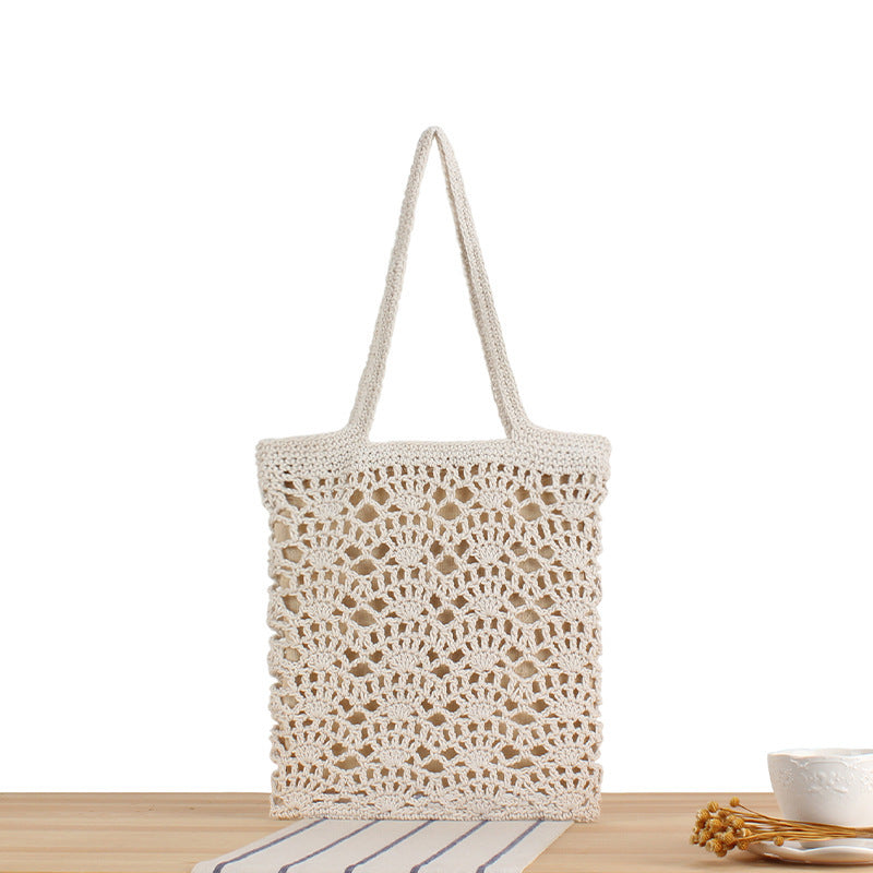 Handtasche Aus Handgeknüpftem Natürlichen Material mit Eleganten Details Brehn