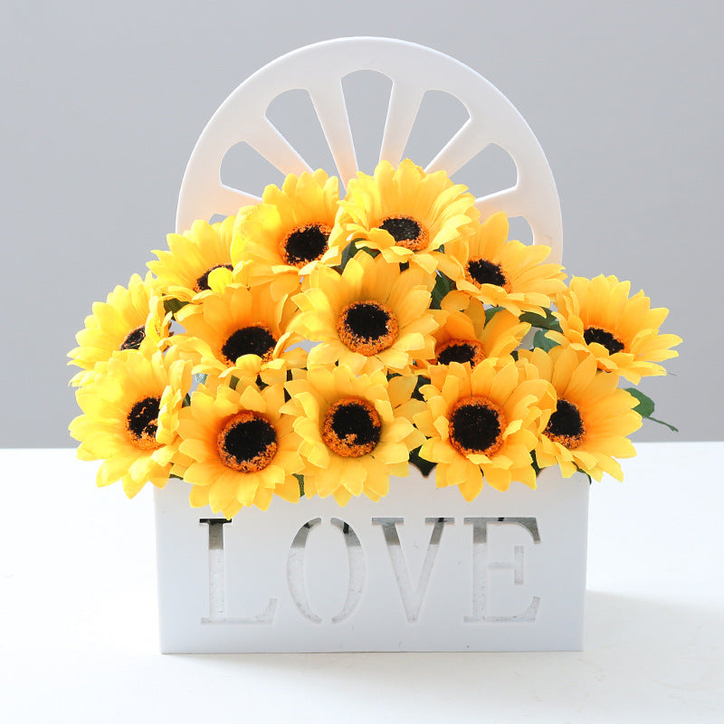 Dekorativer künstlicher Blumenstrauß