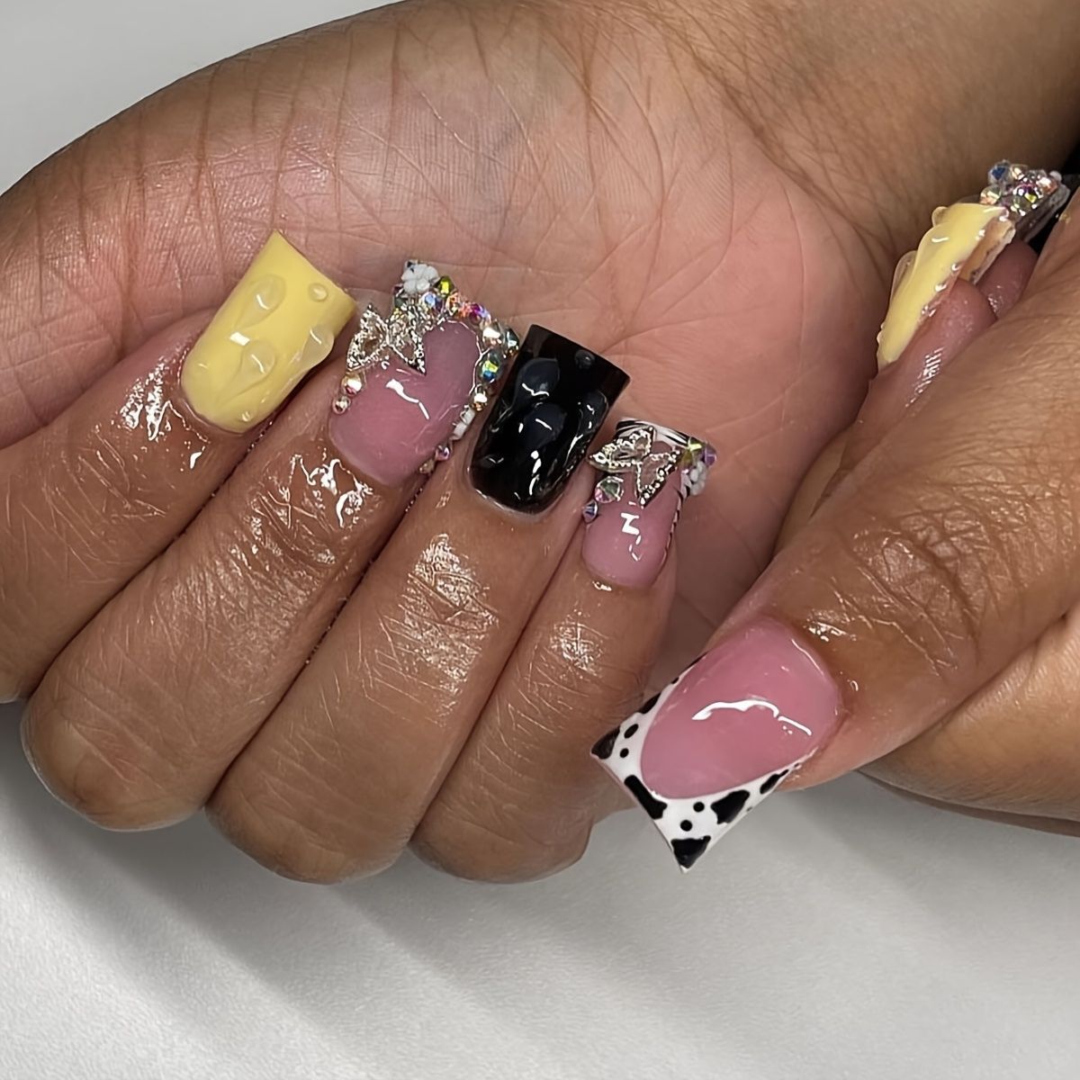 Künstlerische Multi-Textur-Nagelerweiterungen Brehn