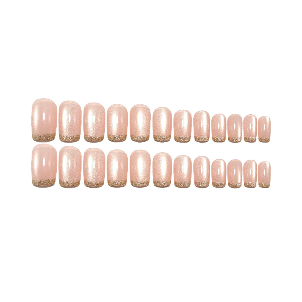 Glänzende Nagelspitzen Kunstnägel Brehn