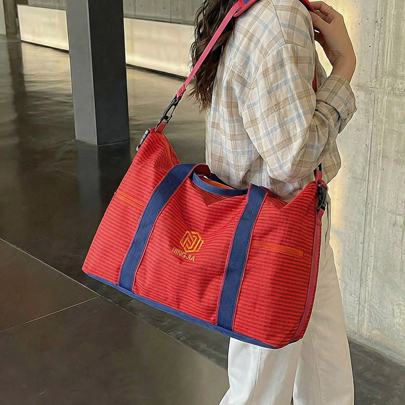 Geräumige multifunktionale Gym-Duffle-Tasche Brehn