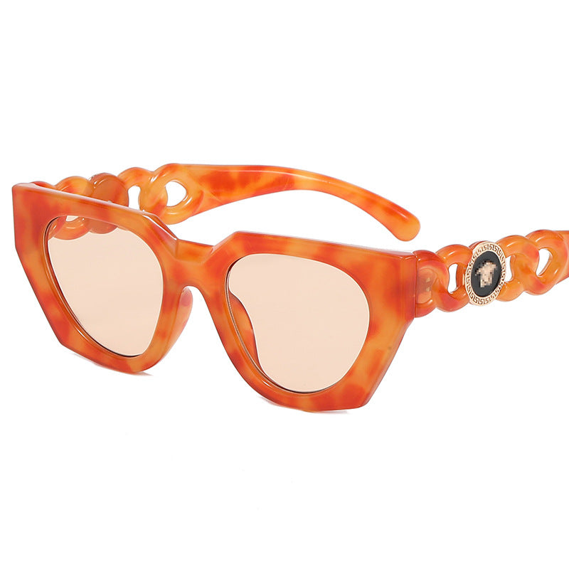 Damen modische Sonnenbrille mit extravagantem Design und luxuriösen Details Brehn