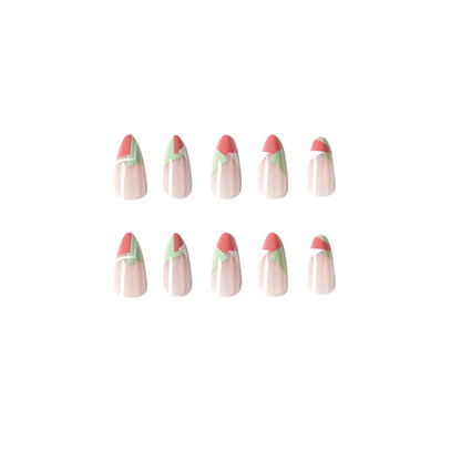Kunstvolle Nailart im trendigen Design Brehn