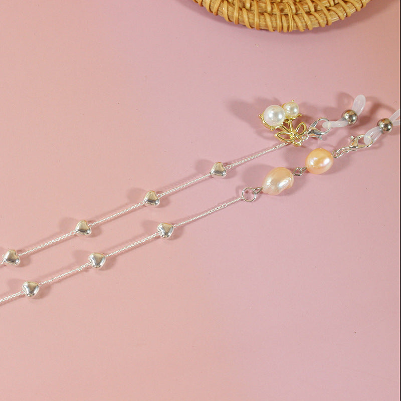 Elegantes Schmuckband mit Perlen und Silbernen Akzenten Brehn