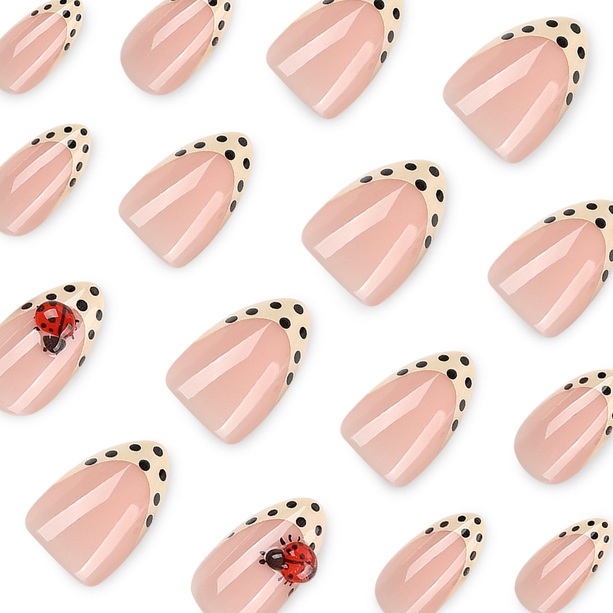 Kunstvolle Nagelkunst mit Marienkäfer-Motiv und Polka-Dots Brehn