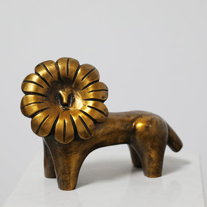 Künstlerische Löwenfigur