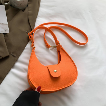 Statement Mini Schultertasche