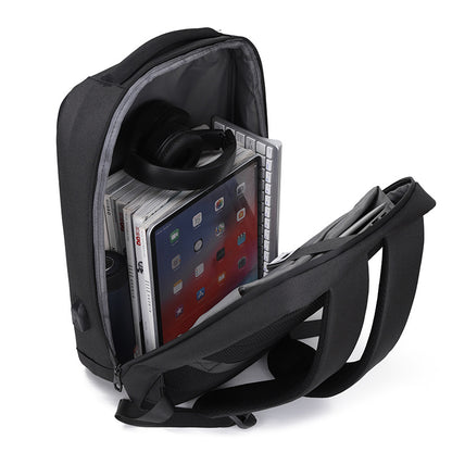 Sleek Minimalist Tech Rucksack Brehn