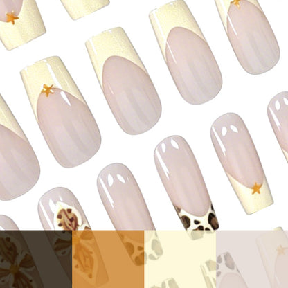 Dekorative Acryl-Nagelverlängerungen mit Blumen- und Leopardenmuster Brehn