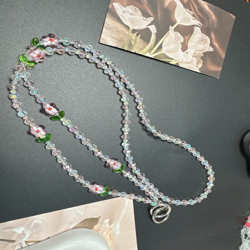 Dekorativer floraler Perlenhalsband Brehn
