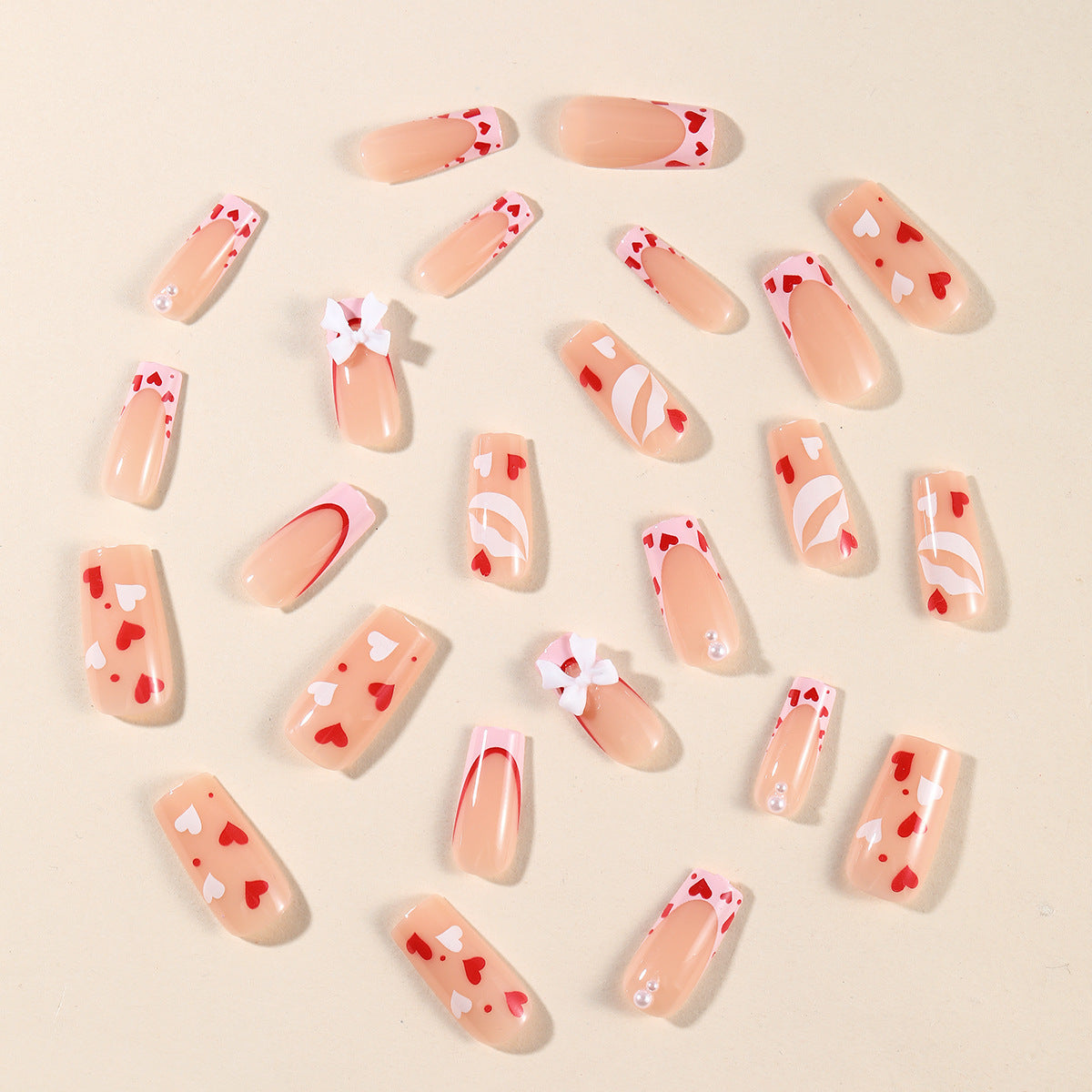 Kreative 3D Herz- und Schleifen-Nagelkunst-Erweiterungen Brehn