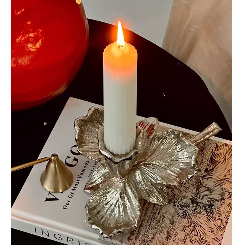 Künstlerische Blumenhaarnadel