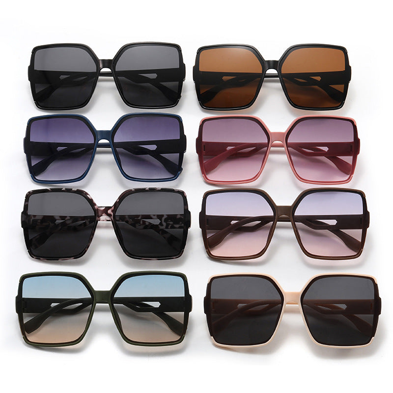 Damen Oversized Sonnenbrille mit markantem eckigem Design Brehn