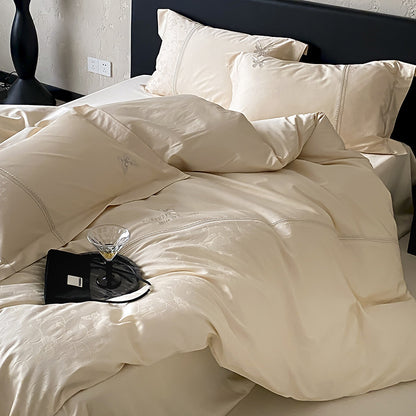 Luxuriöses Baumwollsatin gesticktes Bettbezug-Set mit Hemstichdetails und Kissenbezügen