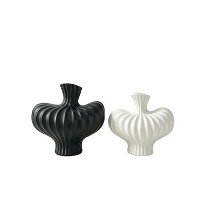 Skulptierte gerippte dekorative Vase Brehn